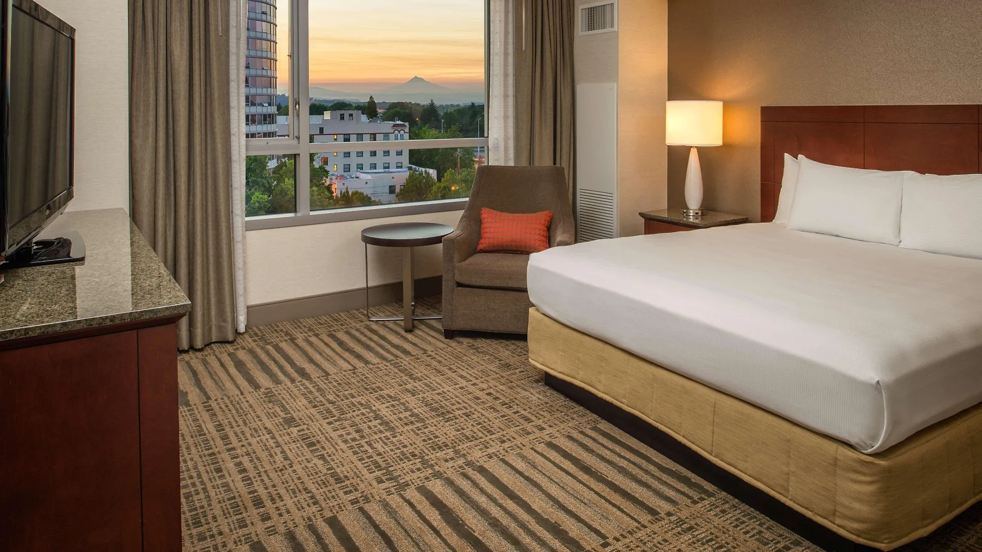 **** Hotel Hilton Vancouver Washington United States