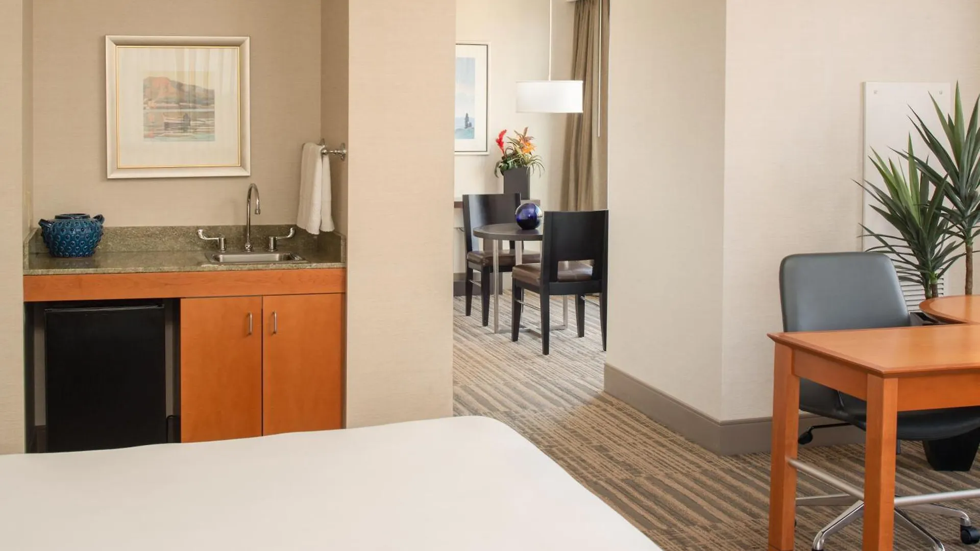 Hilton Vancouver Washington 4*,