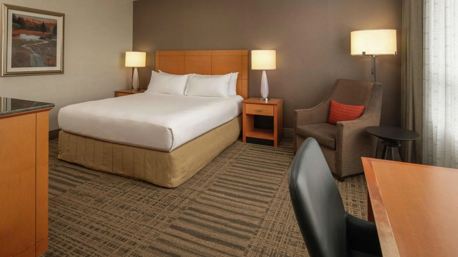 Hilton Vancouver Washington 4*,
