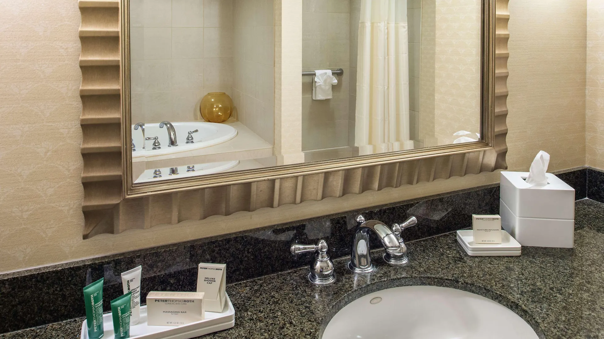 **** Hotel Hilton Vancouver Washington United States