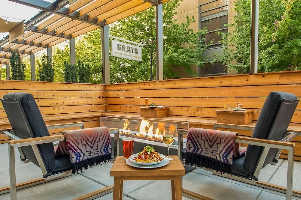 Hilton Vancouver Washington Hotel