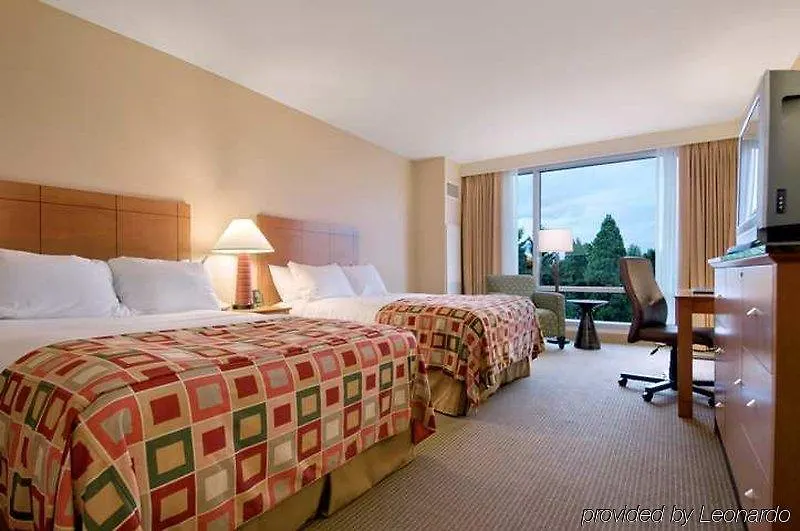 Hilton Vancouver Washington 4*,
